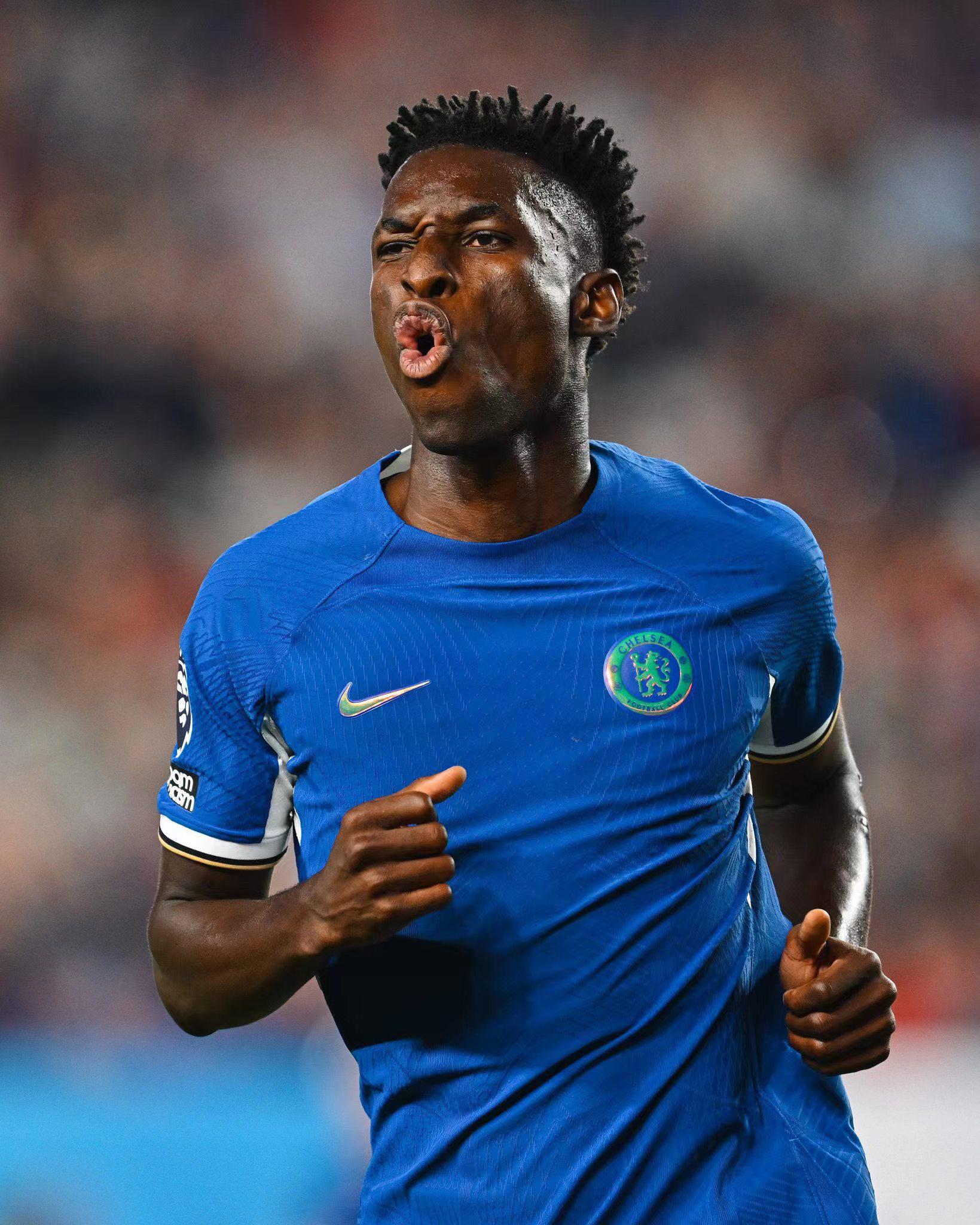 关于意甲赛程吃紧,切尔西今夜防线松动,媒体盛赞,年轻球员得到机会的信息 关于意甲赛程吃紧,切尔西今夜防线松动,媒体盛赞,年轻球员得到机会的信息